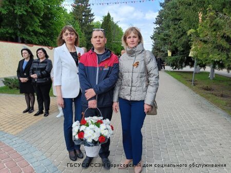 Церемония возложения цветов посвященная 78-годовщине Победы в Великой Отечественной войне
